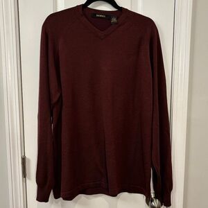 Bachrach Large (L) Burgundy Silk/Nylon V-Neck Sweater